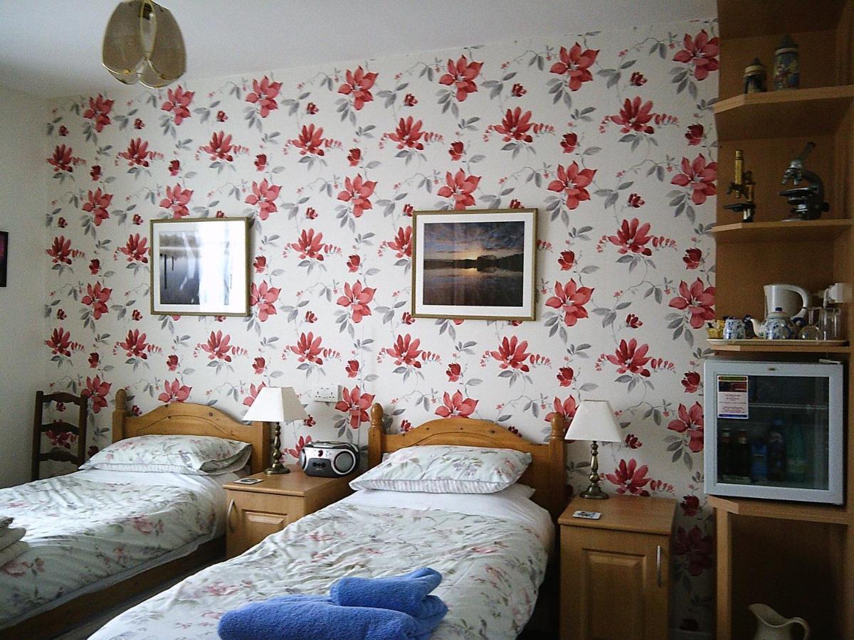 Bed and Breakfast Webb'S Of Glomel Zewnętrze zdjęcie